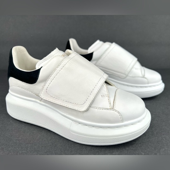 Alexander Mcqueen Molly Oversize Little Kids Leather Sneakers EU 30 - US 12 - Picture 2 of 11